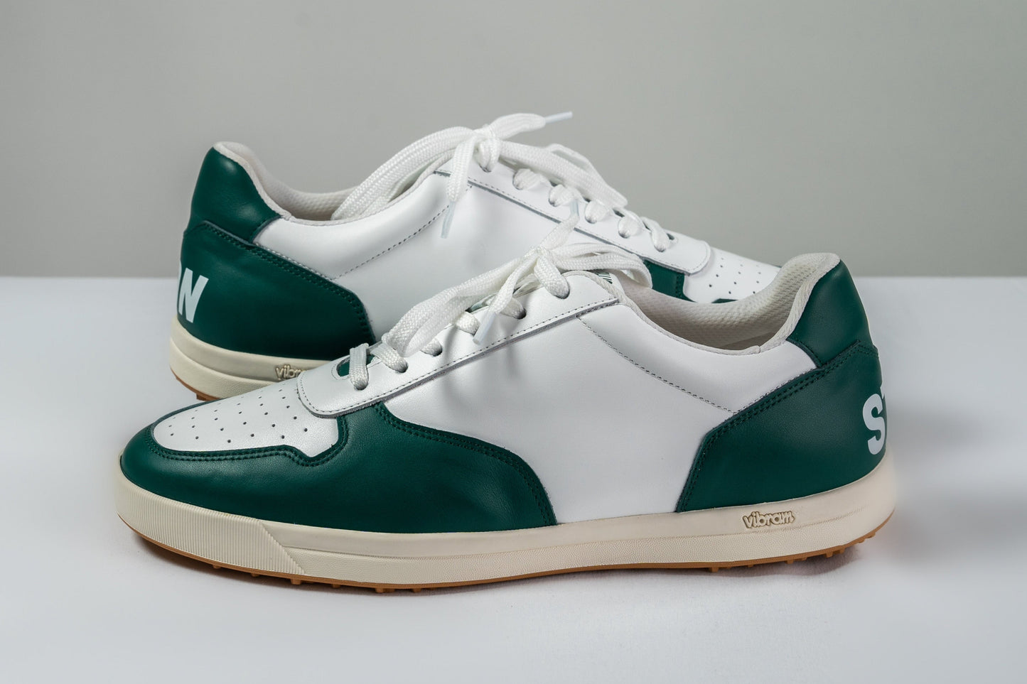 C1 Classic Golf Shoe